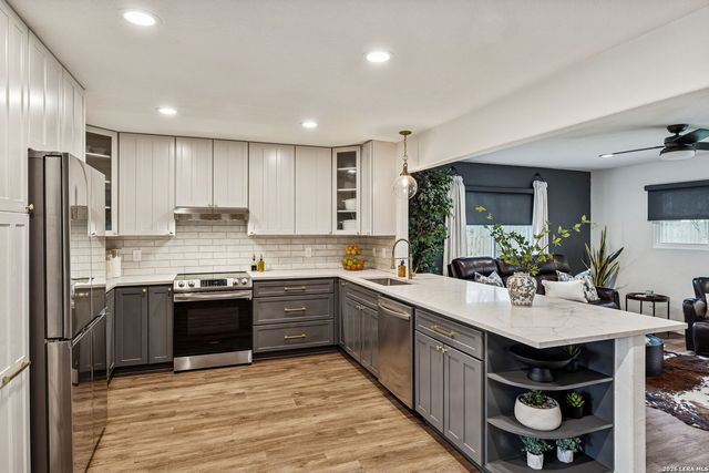 2151 Gruene, New Braunfels, TX 78130