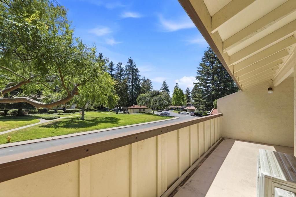 Image 10 of property listing at 3254 Kimber Court 110, San Jose, CA 95124