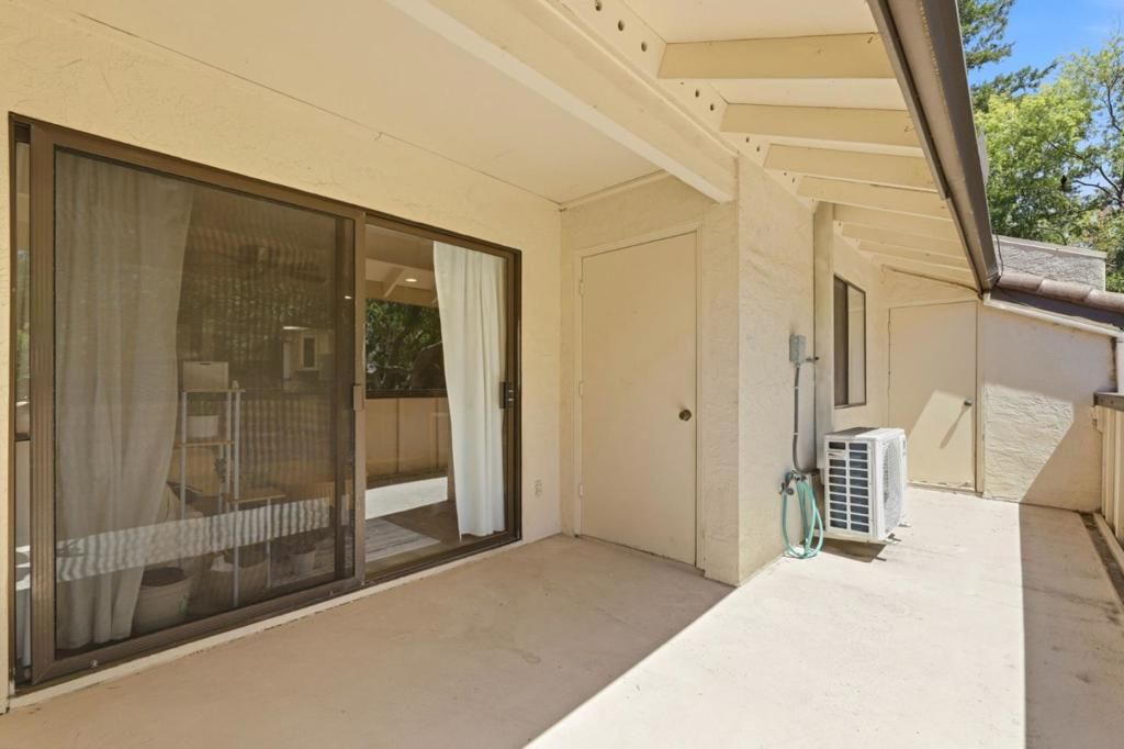 Image 12 of property listing at 3254 Kimber Court 110, San Jose, CA 95124