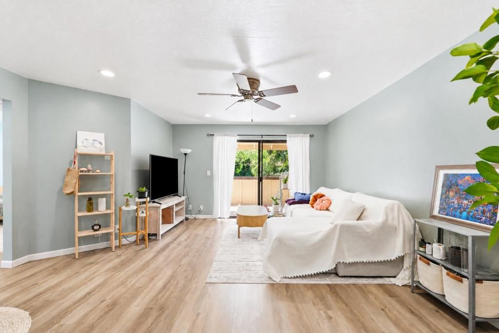 Image 2 of property listing at 3254 Kimber Court 110, San Jose, CA 95124