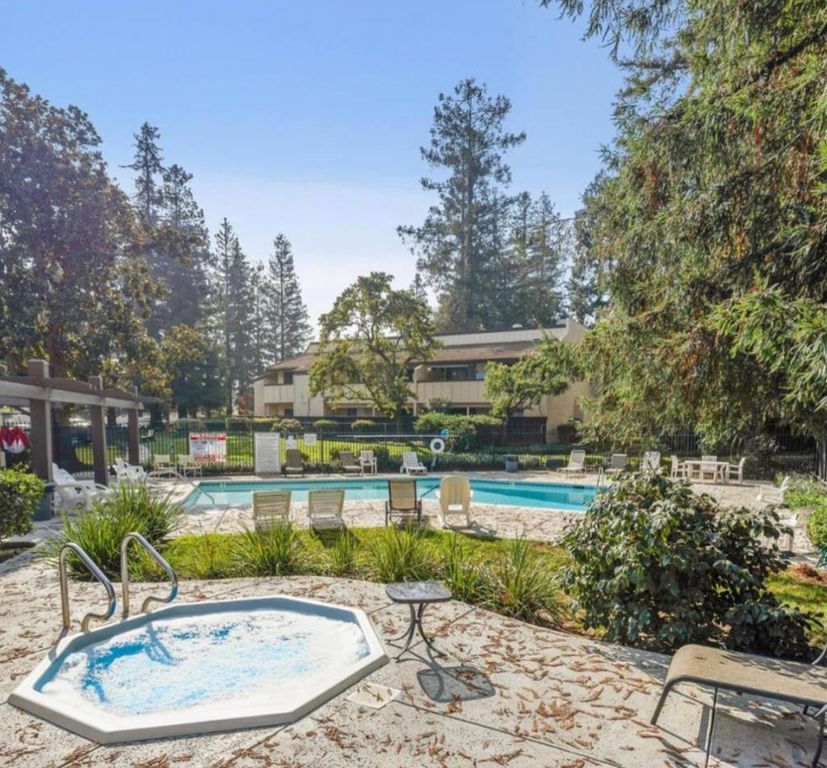 Image 23 of property listing at 3254 Kimber Court 110, San Jose, CA 95124