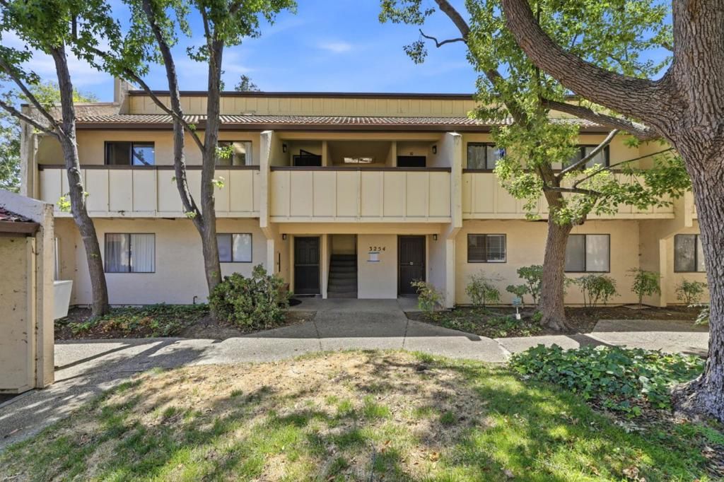Image 25 of property listing at 3254 Kimber Court 110, San Jose, CA 95124