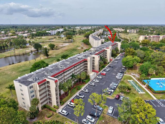 3951 Via Poinciana 415, Lake Worth, FL 33467