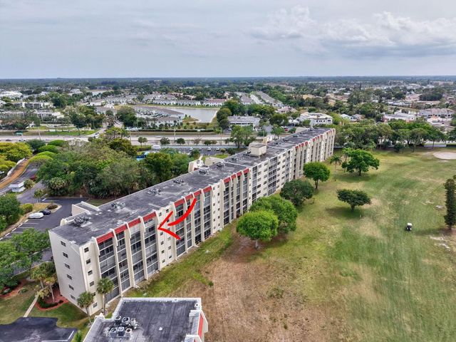 3951 Via Poinciana 415, Lake Worth, FL 33467