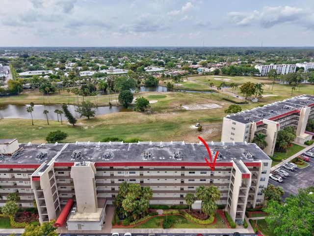 3951 Via Poinciana 415, Lake Worth, FL 33467