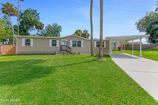 1137 yaupon Street, Daytona Beach, FL 32117