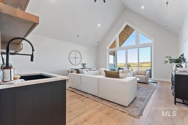 3575 N Harvest Moon Way, Eagle, ID 83616