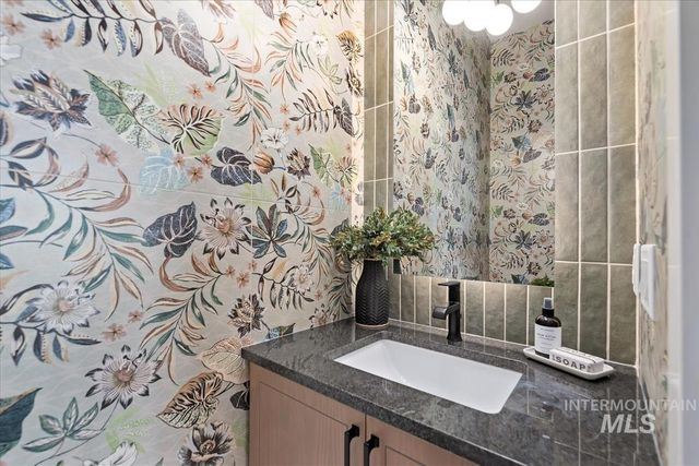 3575 N Harvest Moon Way, Eagle, ID 83616