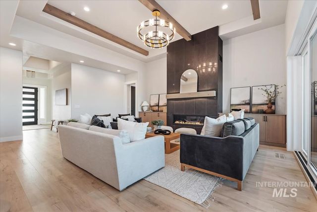 3575 N Harvest Moon Way, Eagle, ID 83616