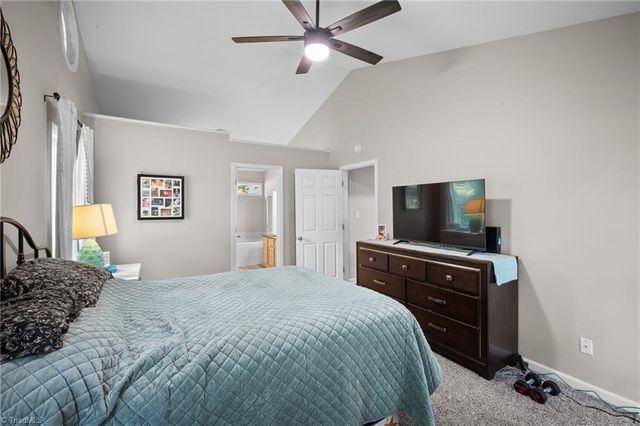6045 Yeaton Glen Drive, Winston-salem, NC 27107