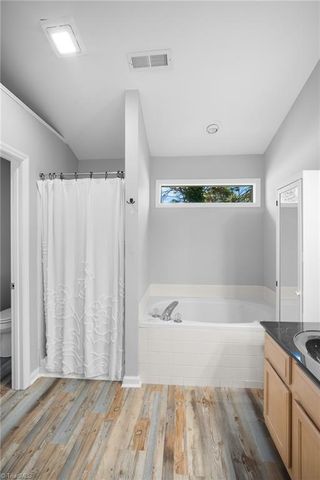 6045 Yeaton Glen Drive, Winston-salem, NC 27107