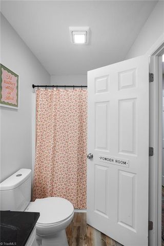 6045 Yeaton Glen Drive, Winston-salem, NC 27107