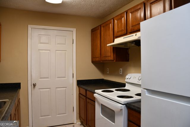 9301 Waldrop Place, Decatur, GA 30034
