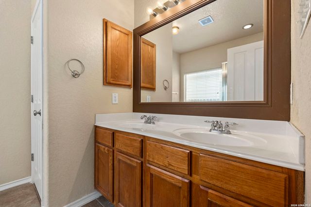 10903 BRAMANTE LN, Helotes, TX 78023