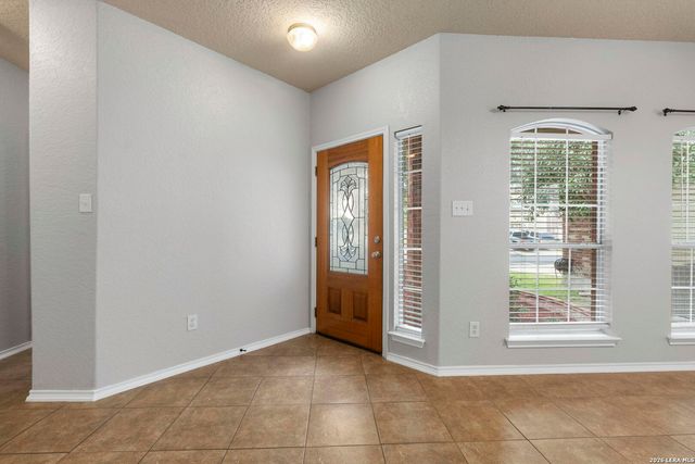 10903 BRAMANTE LN, Helotes, TX 78023