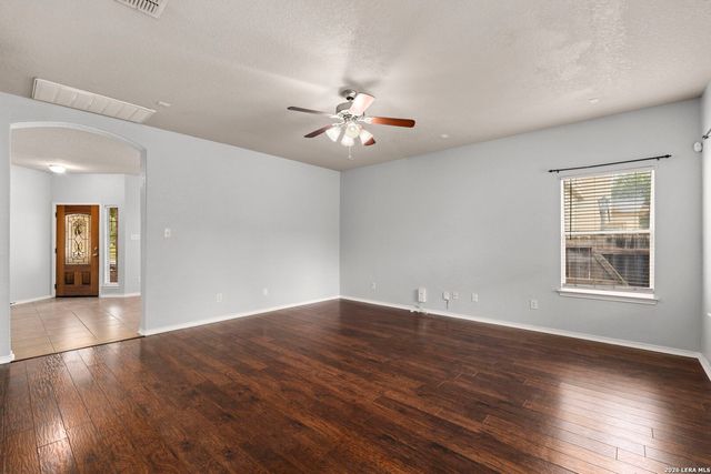 10903 BRAMANTE LN, Helotes, TX 78023