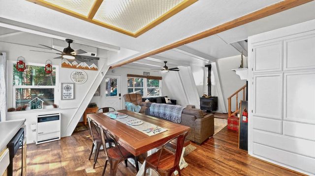 29705 Mariposa Dr, Cold Springs, CA 95335