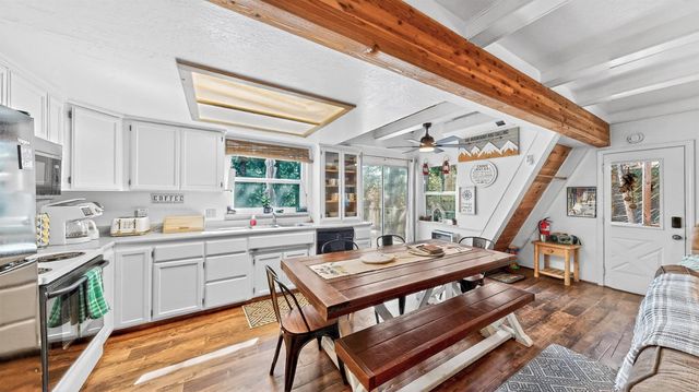 29705 Mariposa Dr, Cold Springs, CA 95335