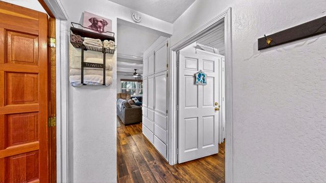 29705 Mariposa Dr, Cold Springs, CA 95335