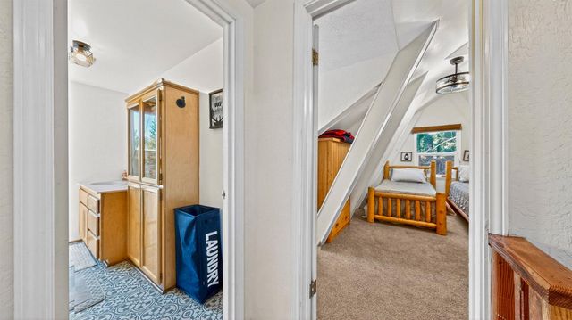 29705 Mariposa Dr, Cold Springs, CA 95335