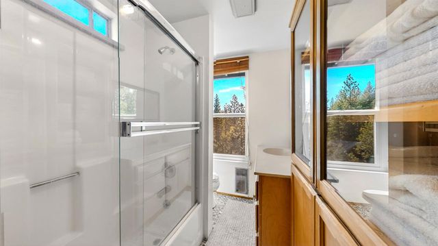 29705 Mariposa Dr, Cold Springs, CA 95335