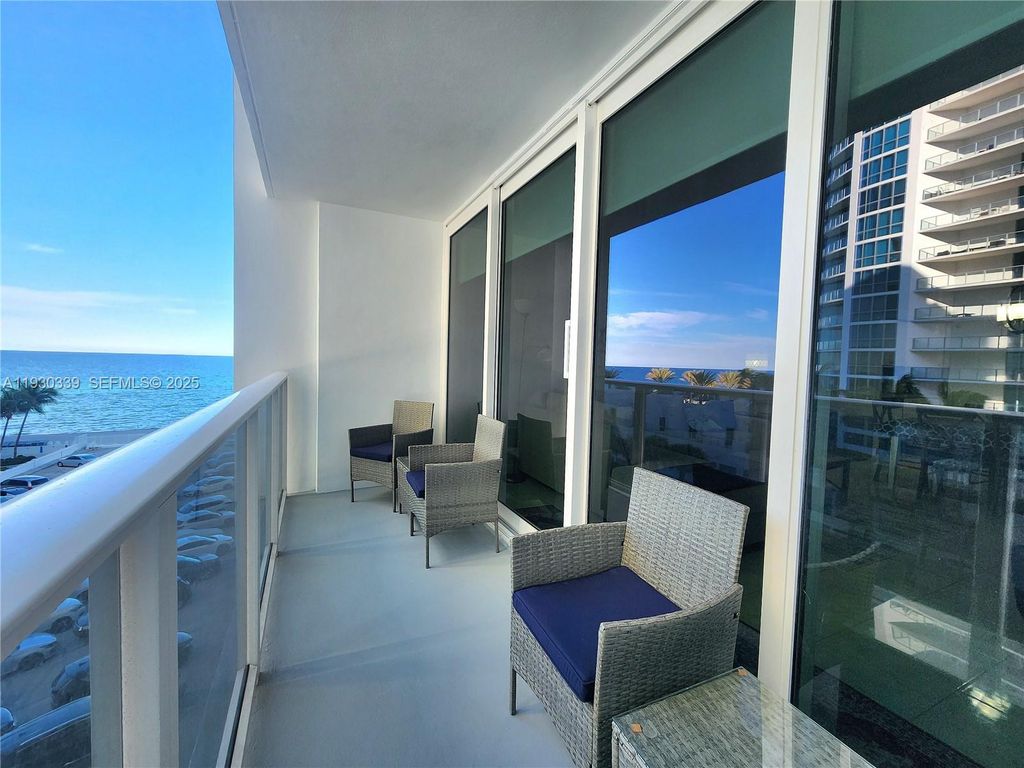 Image 3 of property listing at 3505 S Ocean Dr 508, Hollywood, FL 33019