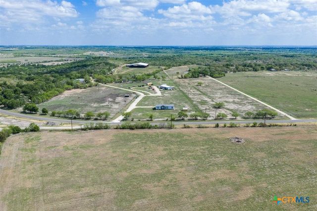 8519 State Park Road, Lockhart, TX 78644