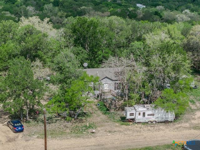 8519 State Park Road, Lockhart, TX 78644