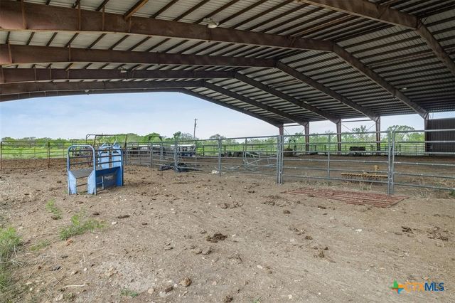 8519 State Park Road, Lockhart, TX 78644