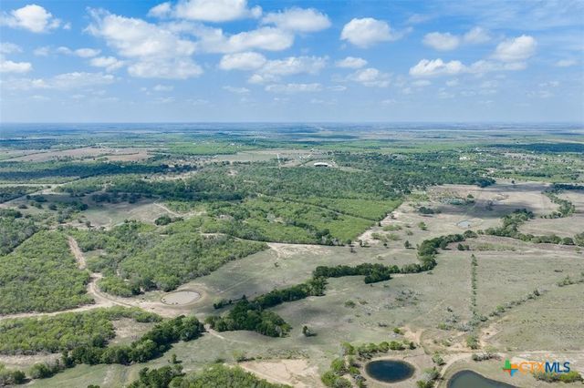 8519 State Park Road, Lockhart, TX 78644