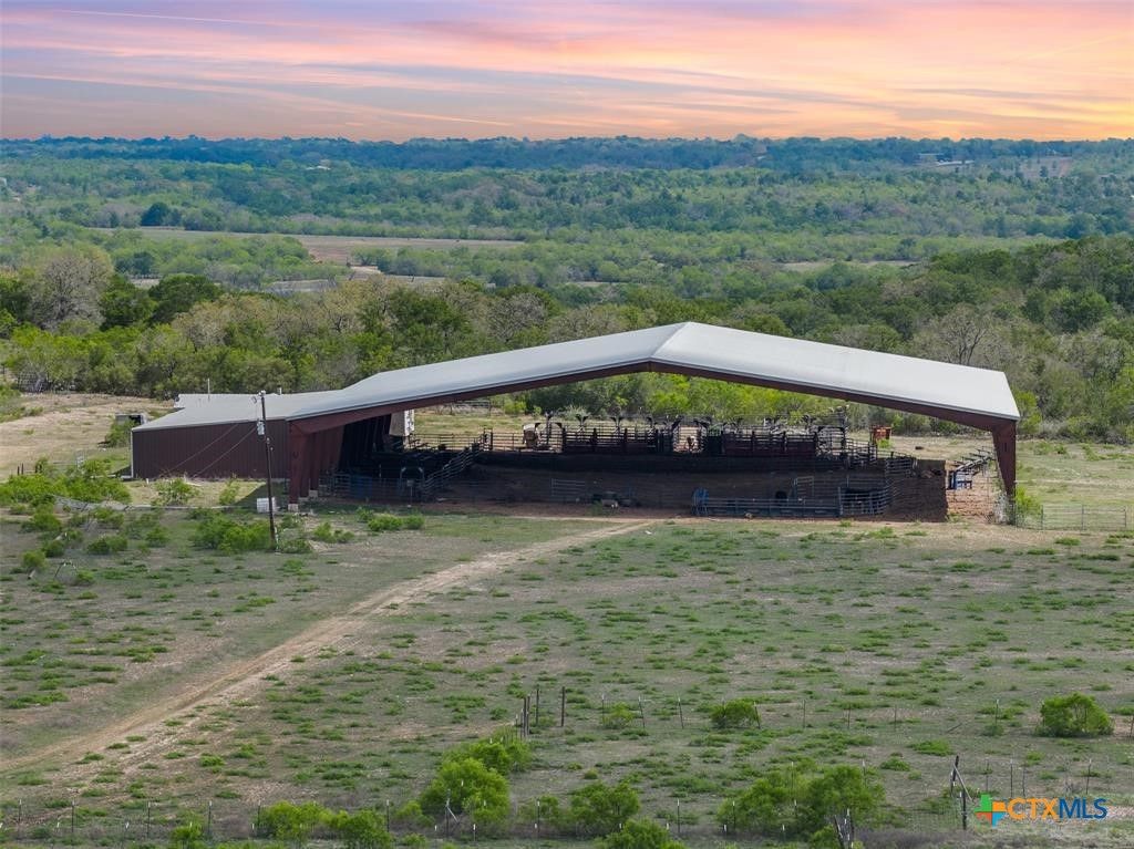 8519 State Park Road, Lockhart, TX 78644