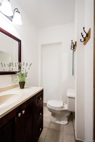 2656 Neibel Street, Hamtramck, MI 48212
