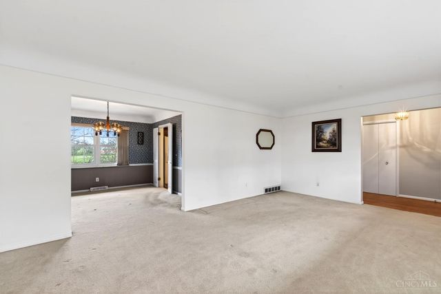 12139 Dorset Drive, Sharonville, OH 45241