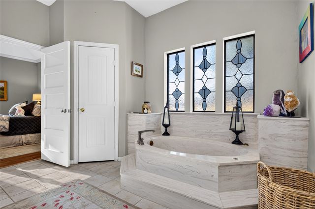 1821 Meadow Ranch Road, Mckinney, TX 75071