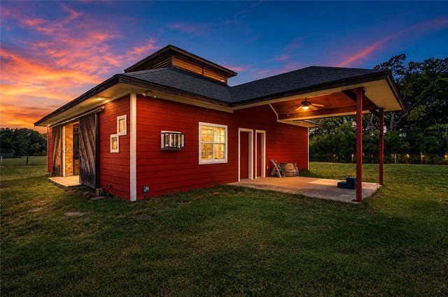 1821 Meadow Ranch Road, Mckinney, TX 75071