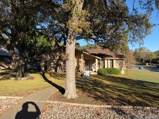 13311 BARNSBURY SQ, San Antonio, TX 78232