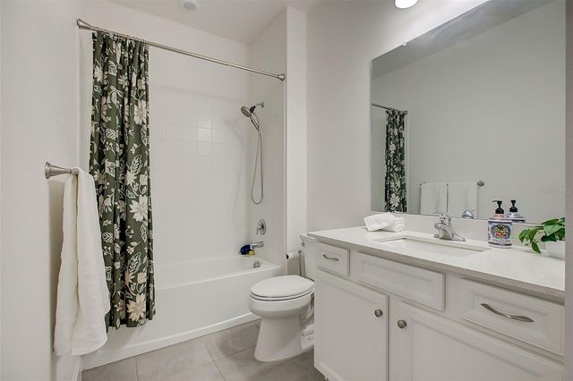 411 SANDSEND COURT, Apollo Beach, FL 33572