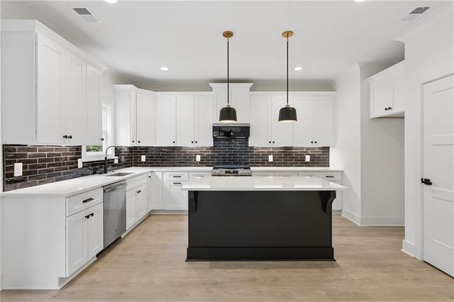 2262 Belmont Circle, Smyrna, GA 30080