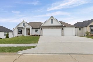 4704 STAYTON FERRY LP, Columbia, MO 65201