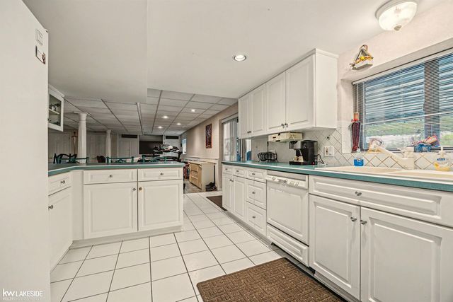 54670 Blue Cloud Road, Shelby, MI 48315