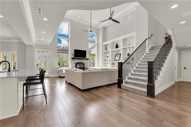 3775 Captain, Fayetteville, AR 72701