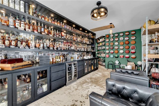 3775 Captain, Fayetteville, AR 72701