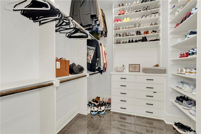 3775 Captain, Fayetteville, AR 72701