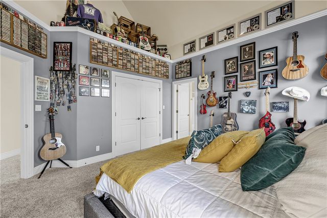 3775 Captain, Fayetteville, AR 72701