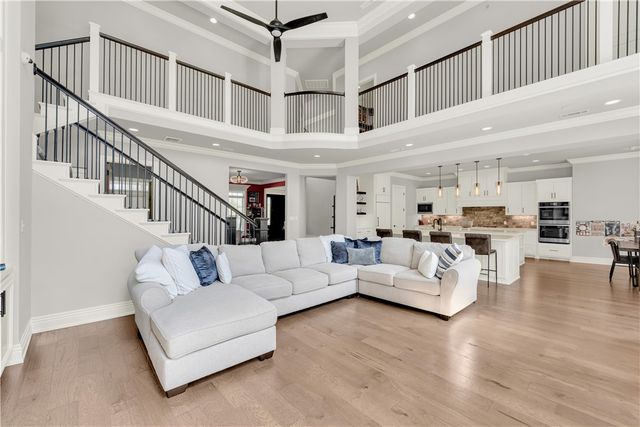 3775 Captain, Fayetteville, AR 72701