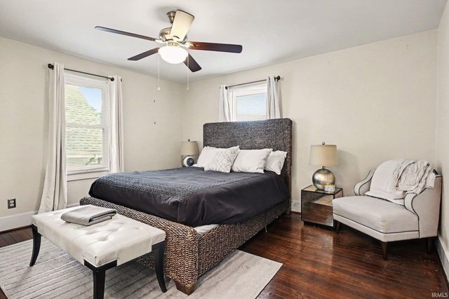 1269 Woodward Avenue, South Bend, IN 46616