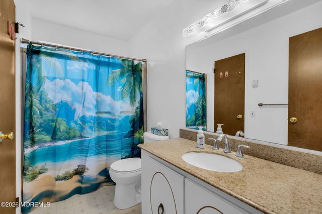 75 Independence Parkway, Manchester, NJ 08759