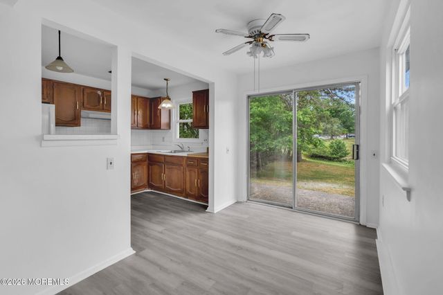 75 Independence Parkway, Manchester, NJ 08759