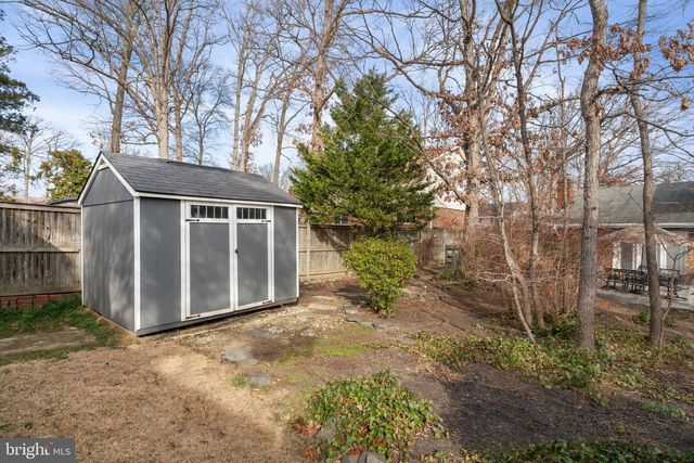 6102 SHERBORN LN, Springfield, VA 22152