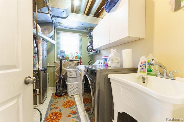 1645 Dartmoor Drive, Howell, MI 48843